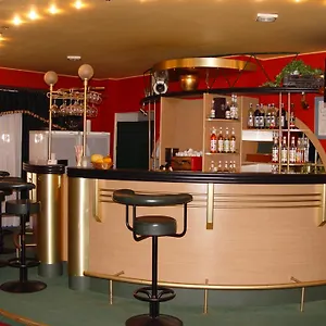 https://hotel-222.poznan-hotels.com
